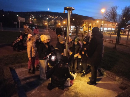 5220AFAF-F4F4-4499-BE7C-D33039F0F5B4