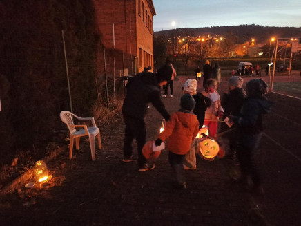 D4F65354-7770-4B34-A34A-79ED18E92F3B